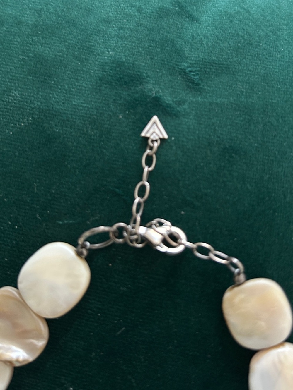 Silpada Beige and Cream Shell Necklace - Picture 2 of 3